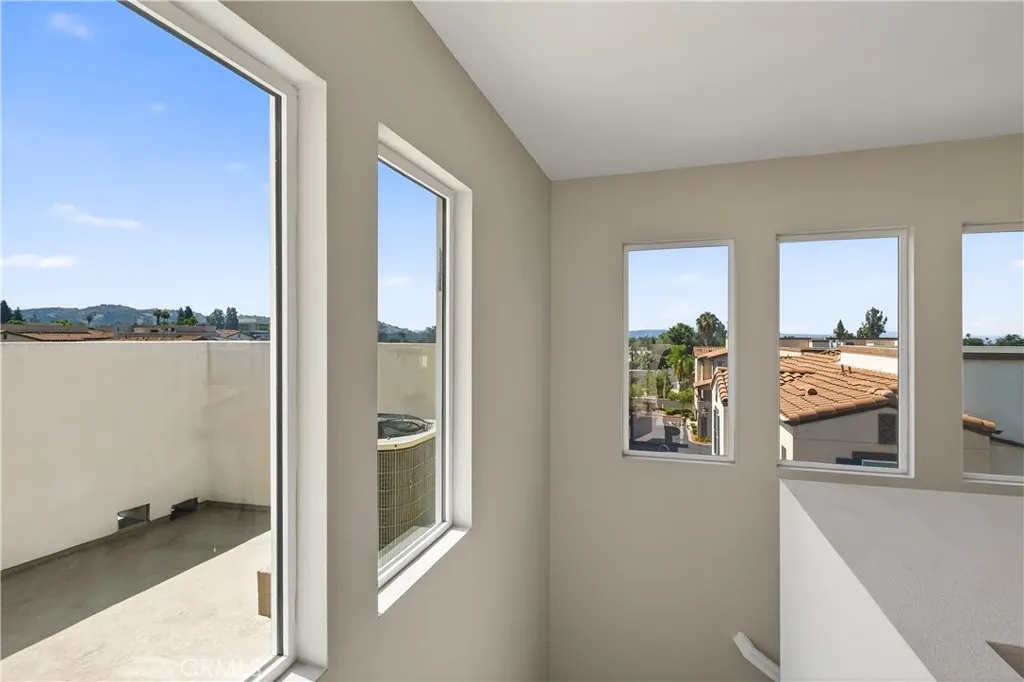 623 W Foothill #39