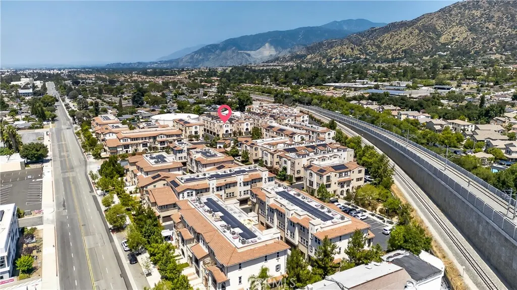 623 W Foothill #39