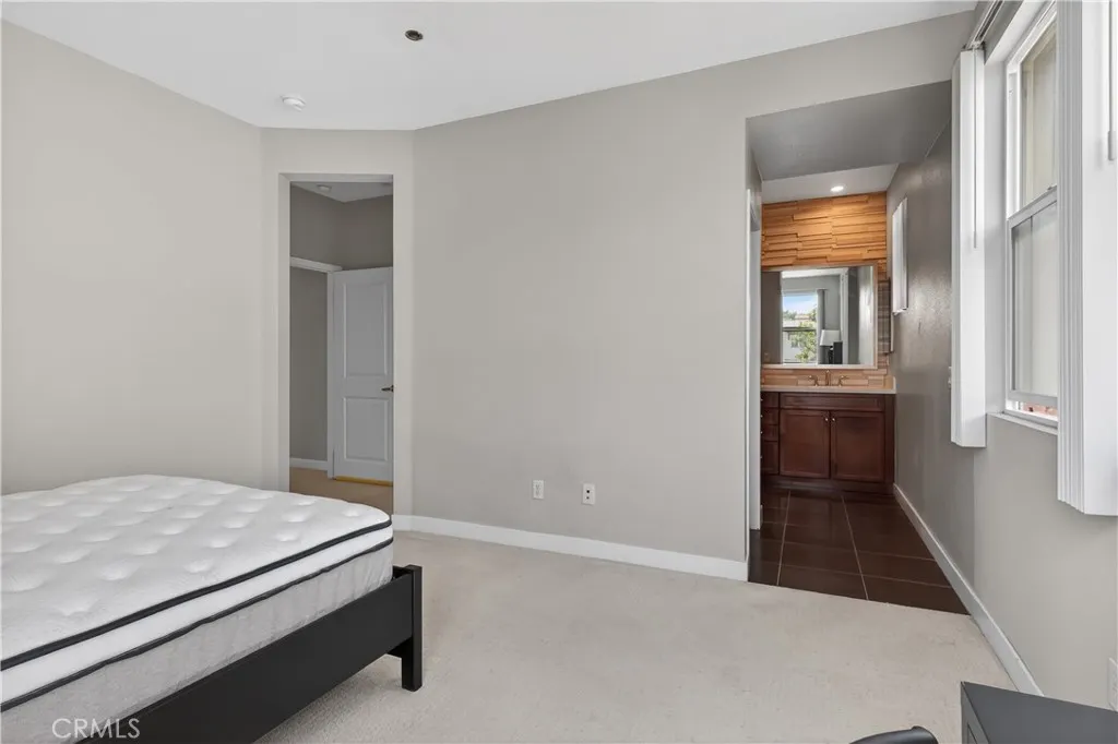 623 W Foothill #39