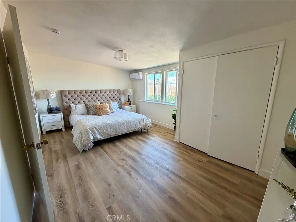 315 E Francis