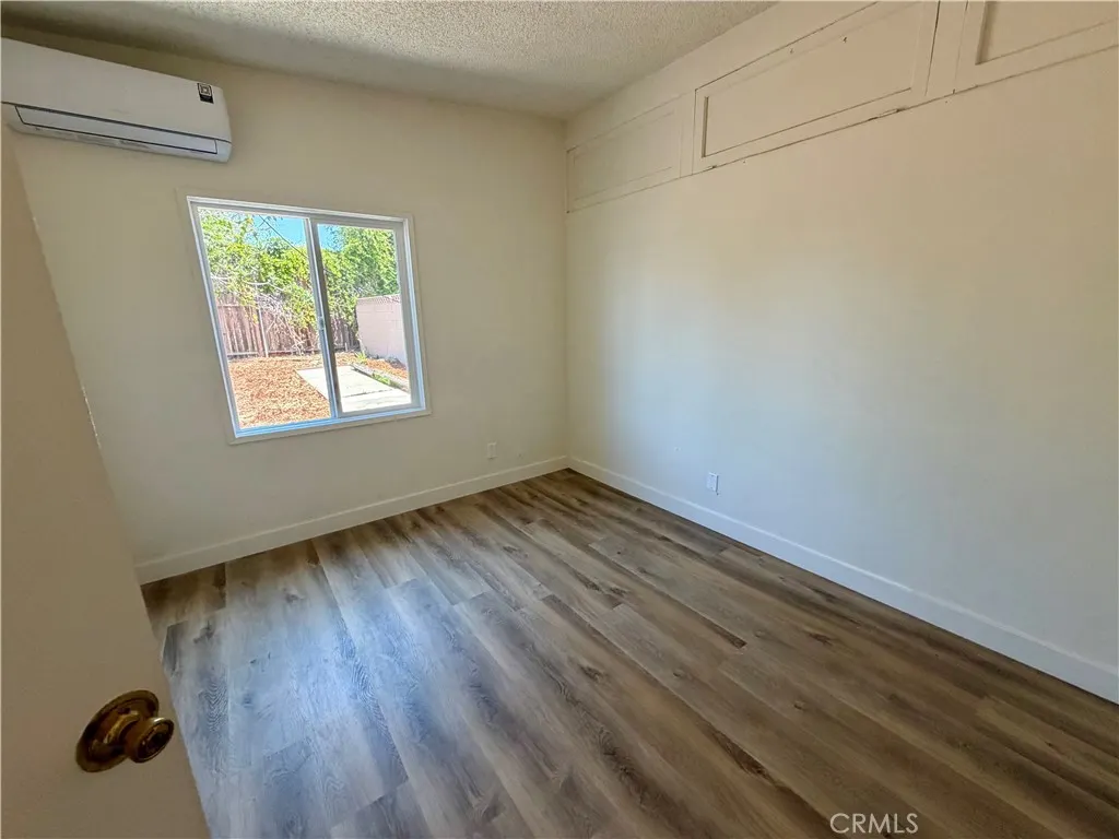 315 E Francis