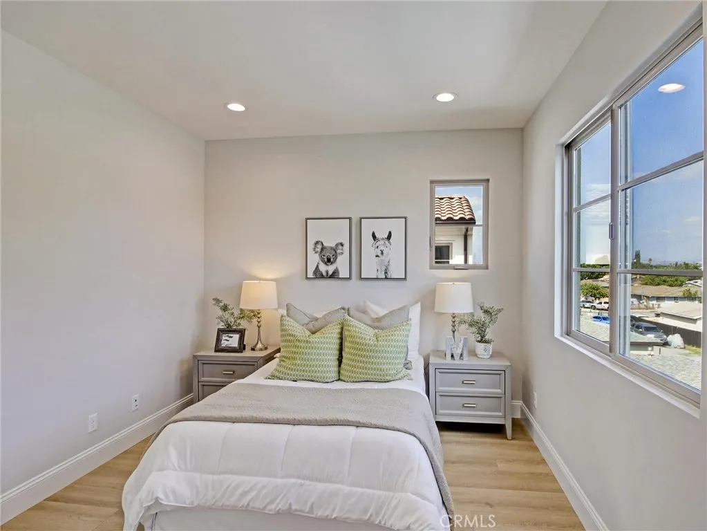 4437 Stewart