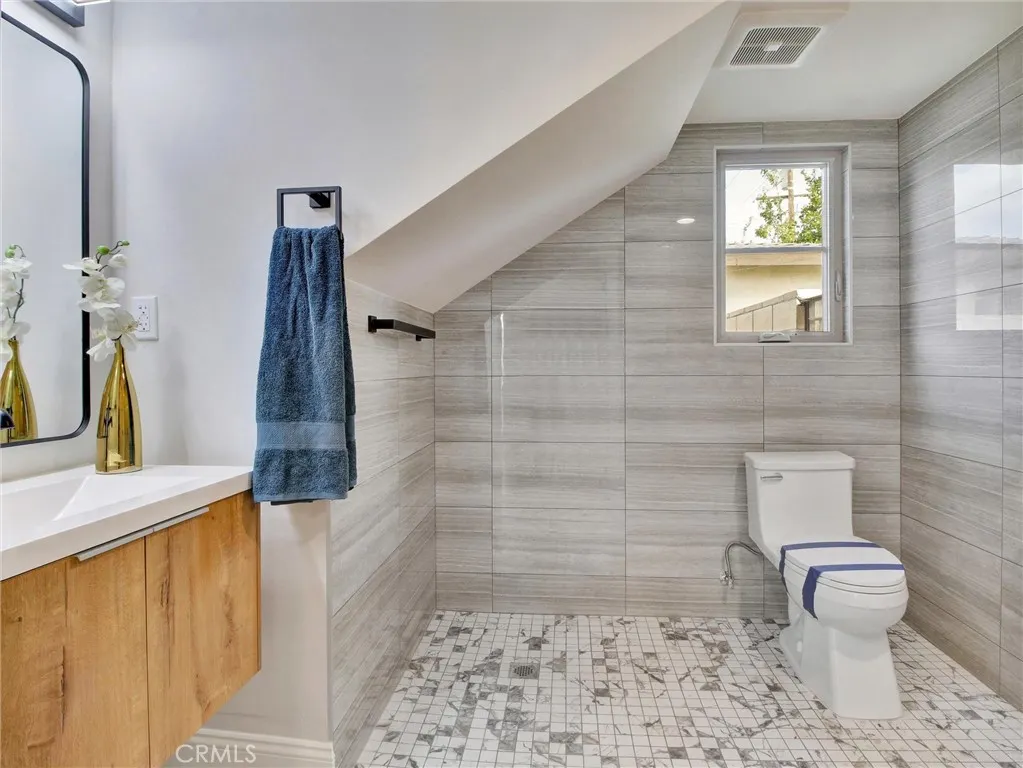 4437 Stewart
