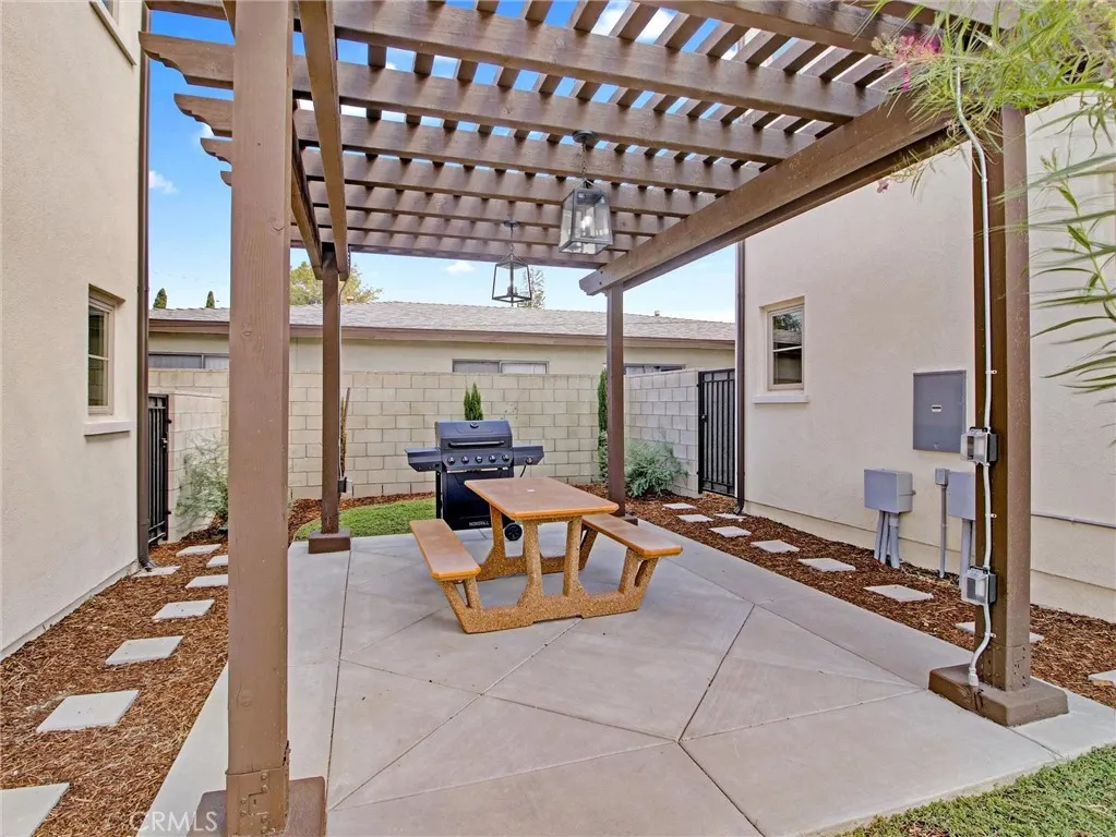 4437 Stewart #A
