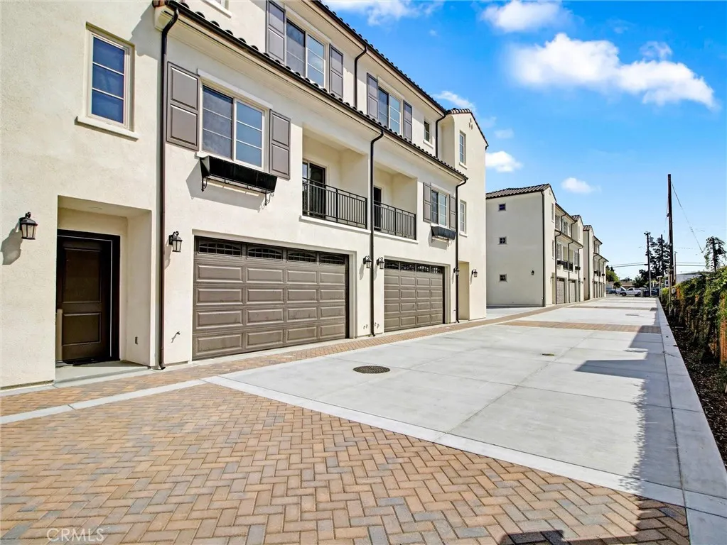 4437 Stewart #A