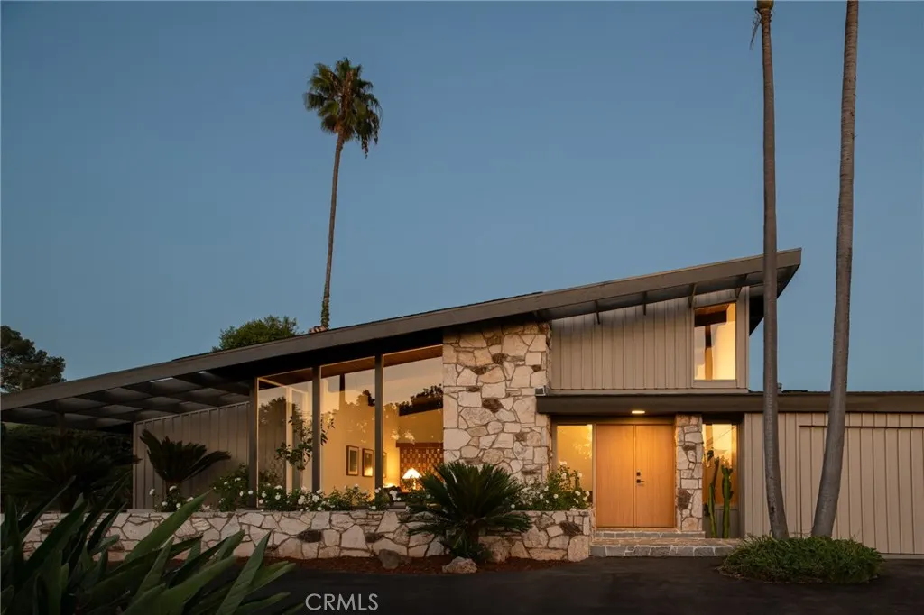 3460 Rancho Rio Bonita