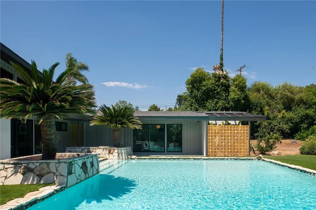 3460 Rancho Rio Bonita