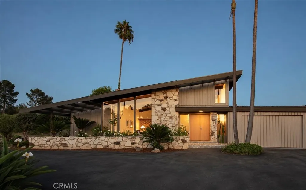 3460 Rancho Rio Bonita