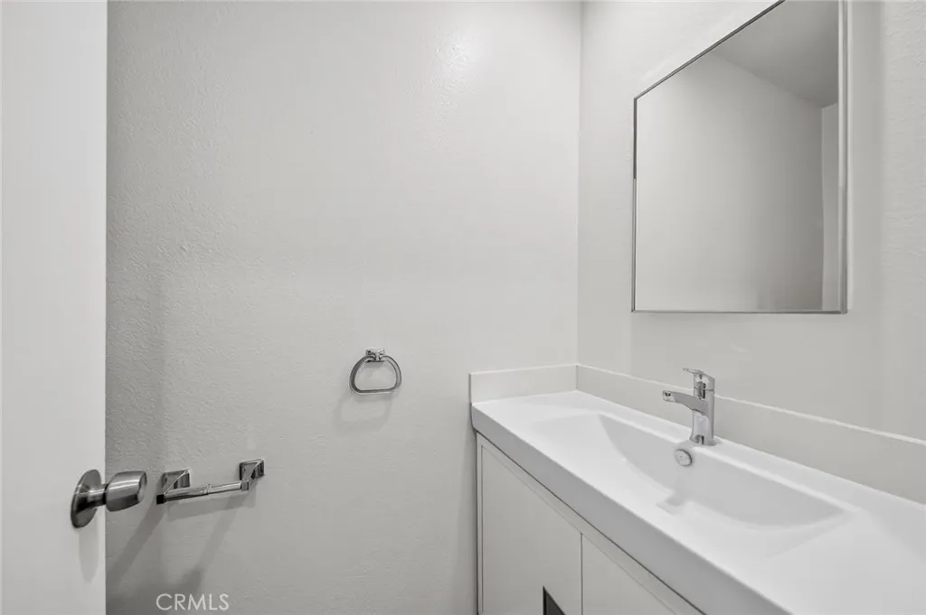3708 Baldwin Ave #10