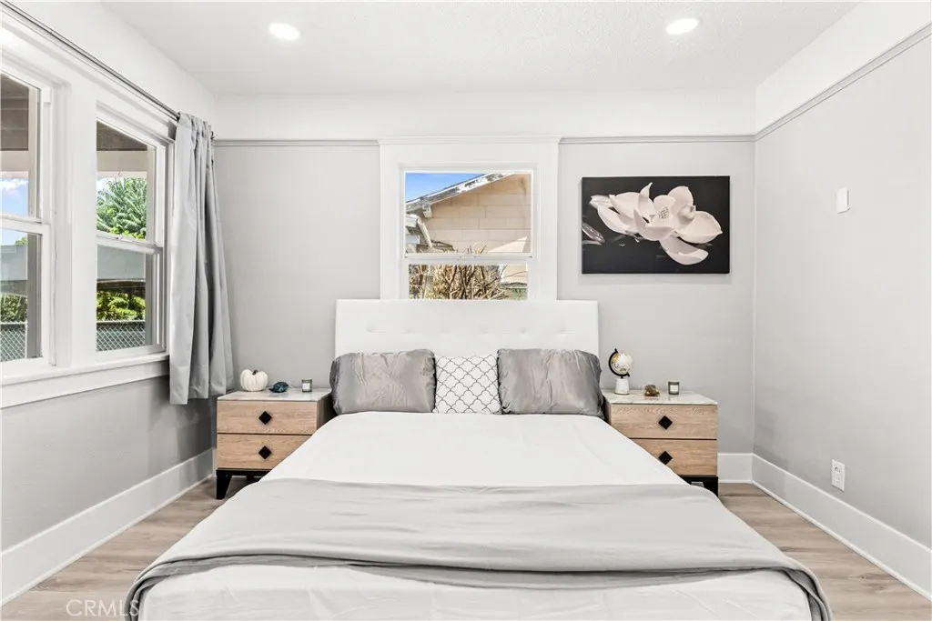 304 N MONTEREY