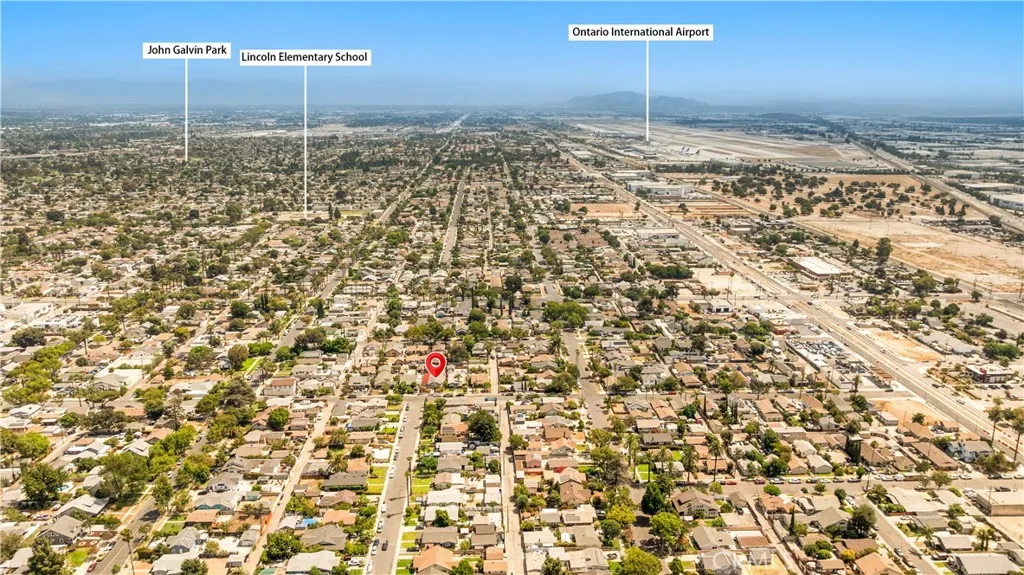 304 N MONTEREY