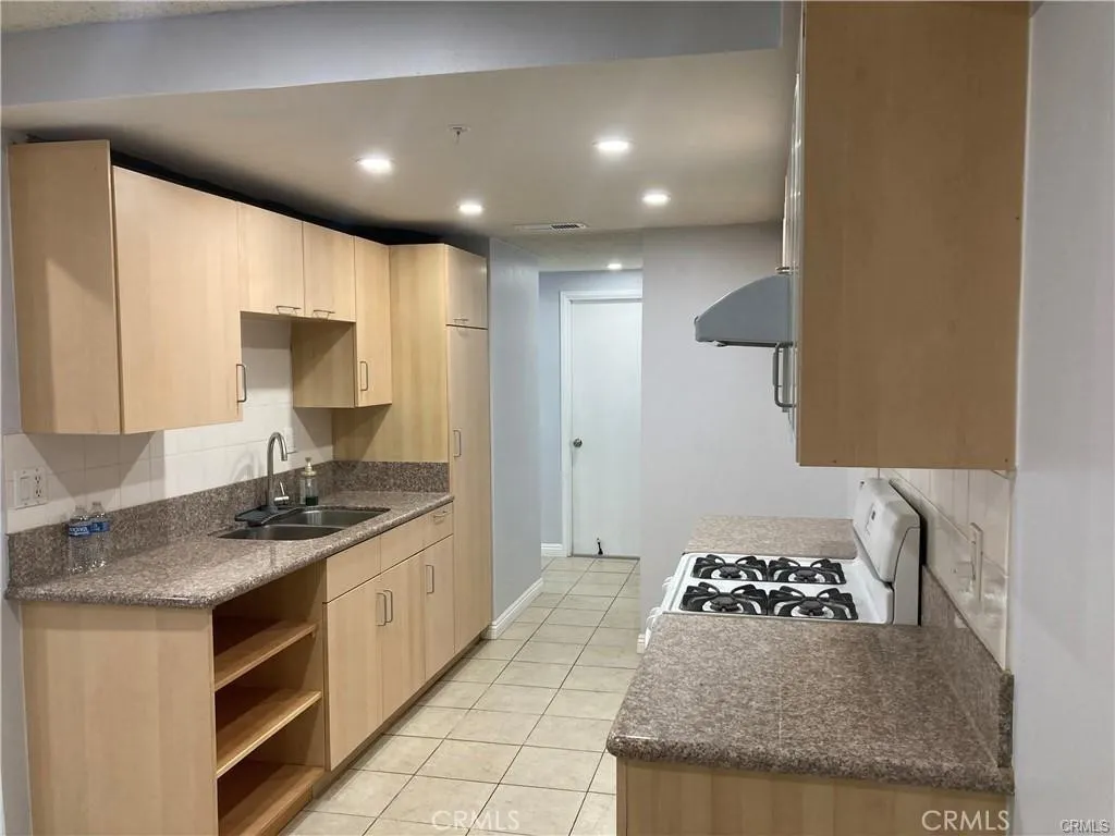 12122 Ferris Road #1