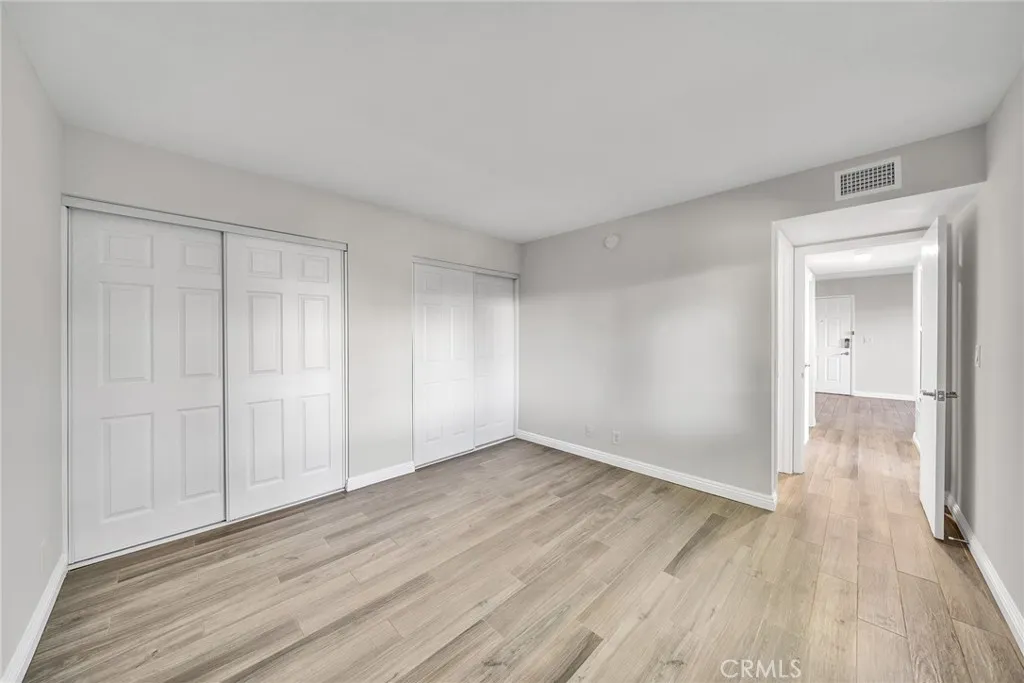 1309 W Mission Boulevard #5