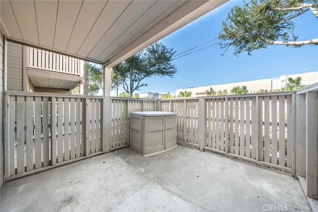 1309 W Mission Boulevard #5
