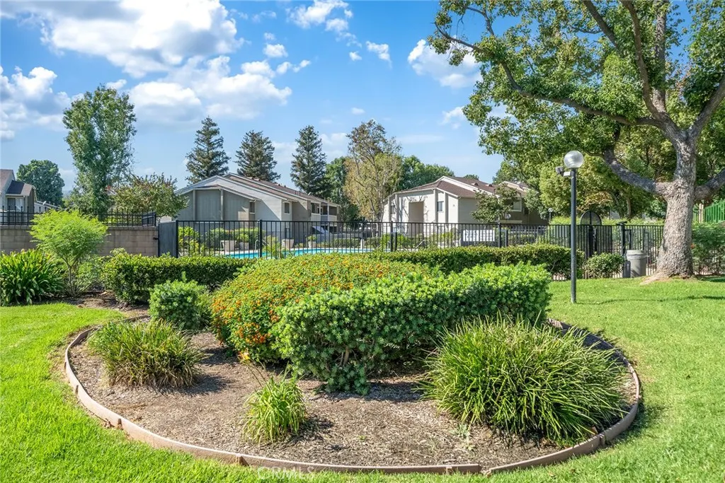 1309 W Mission Boulevard #5