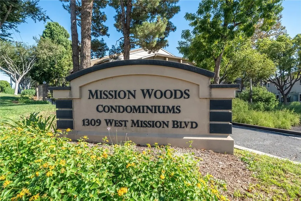 1309 W Mission Boulevard #5