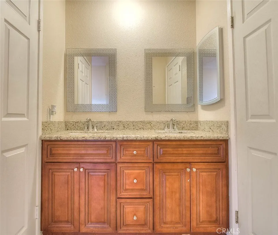 3701 Summer Lane