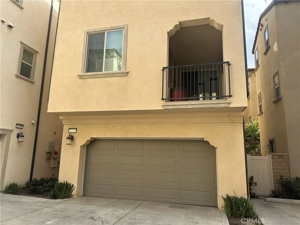 2222 Raspberry Court