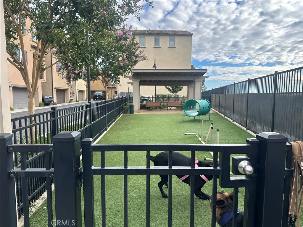 2222 Raspberry Court