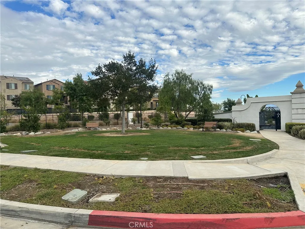 2222 Raspberry Court