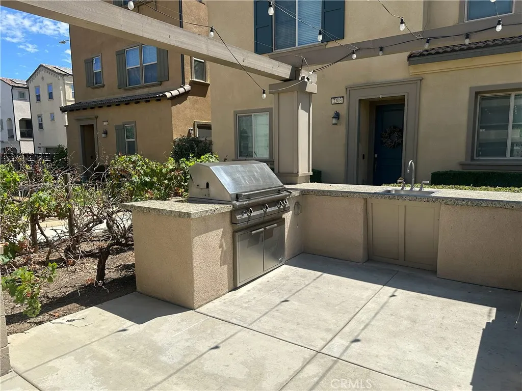 2222 Raspberry Court