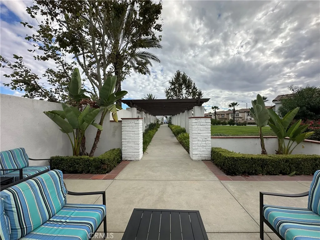2222 Raspberry Court