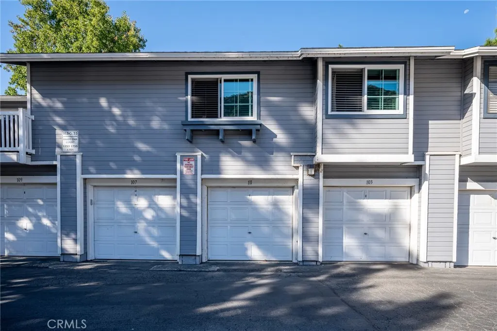 1756 Shady Oaks Court
