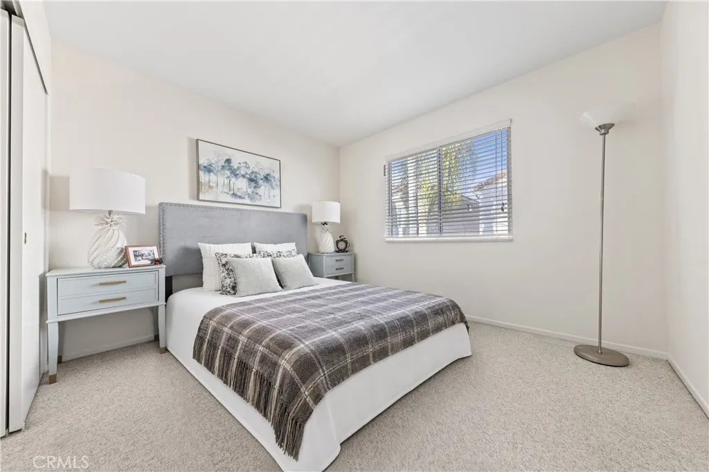 1232 Mission Pl