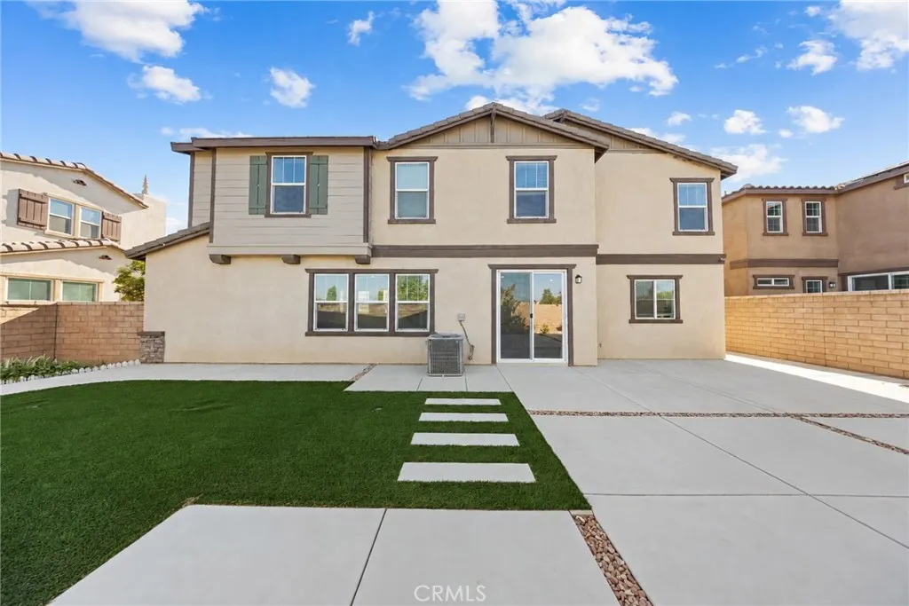 4335 S Amherst
