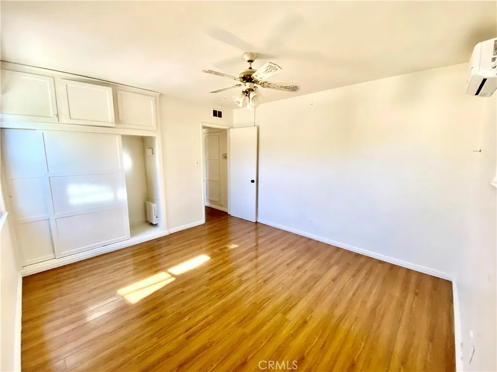 875 N Garsden