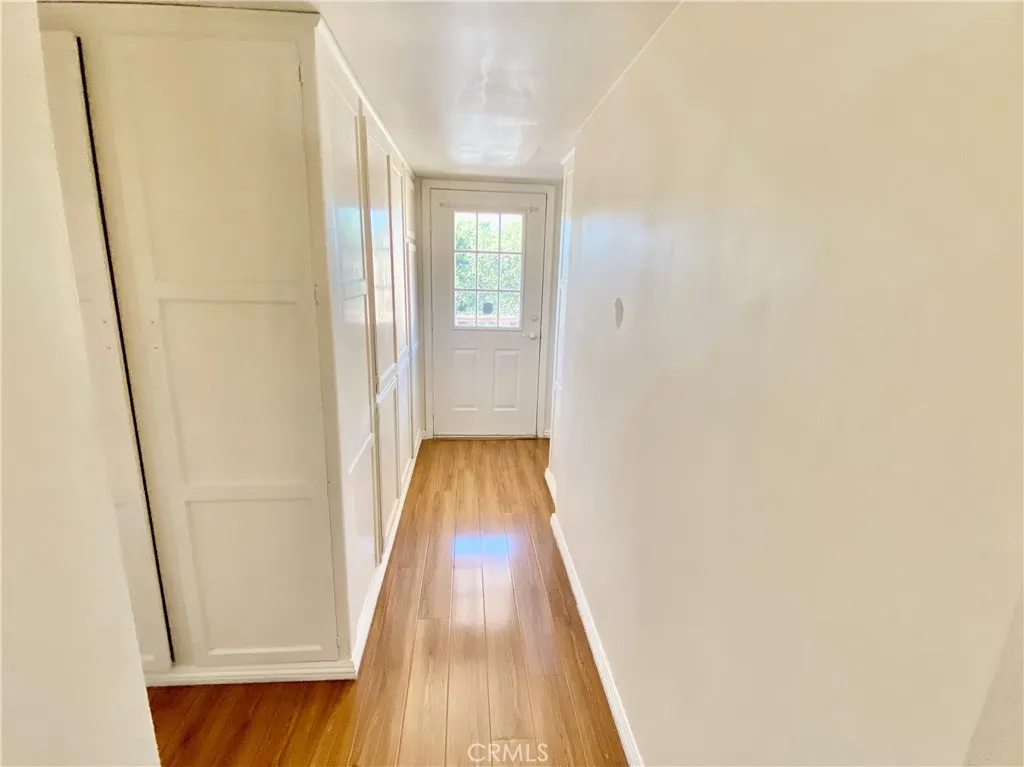 875 N Garsden