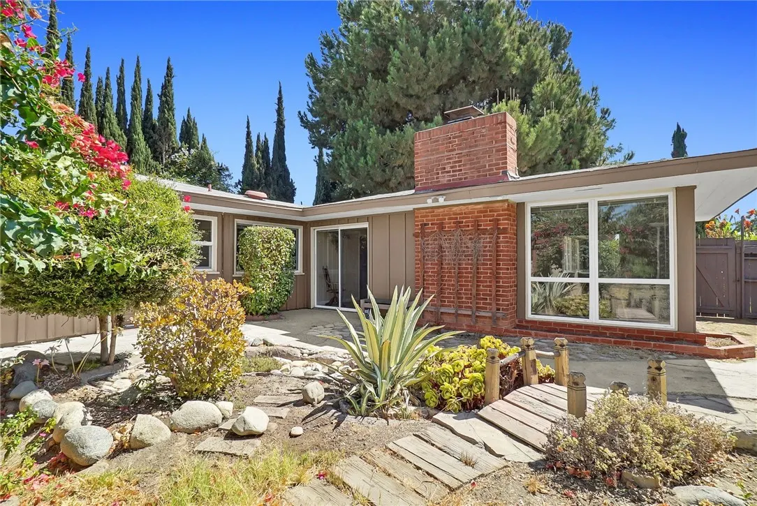 4639 Santa Anita Avenue