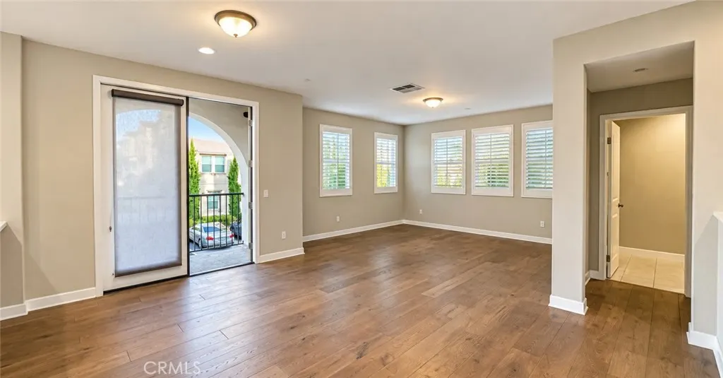 631 W Foothill #26