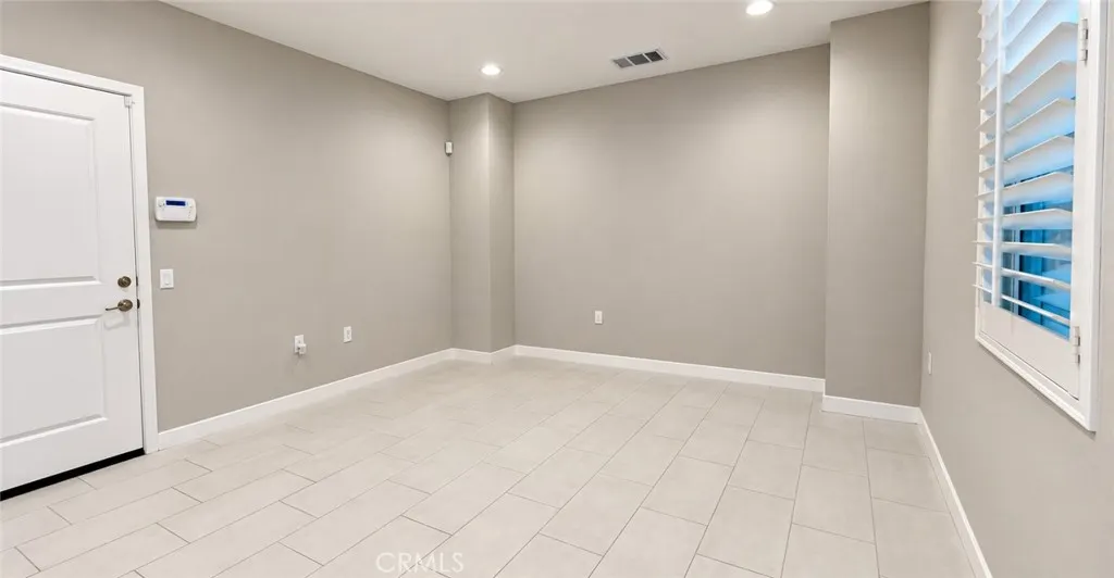 631 W Foothill #26