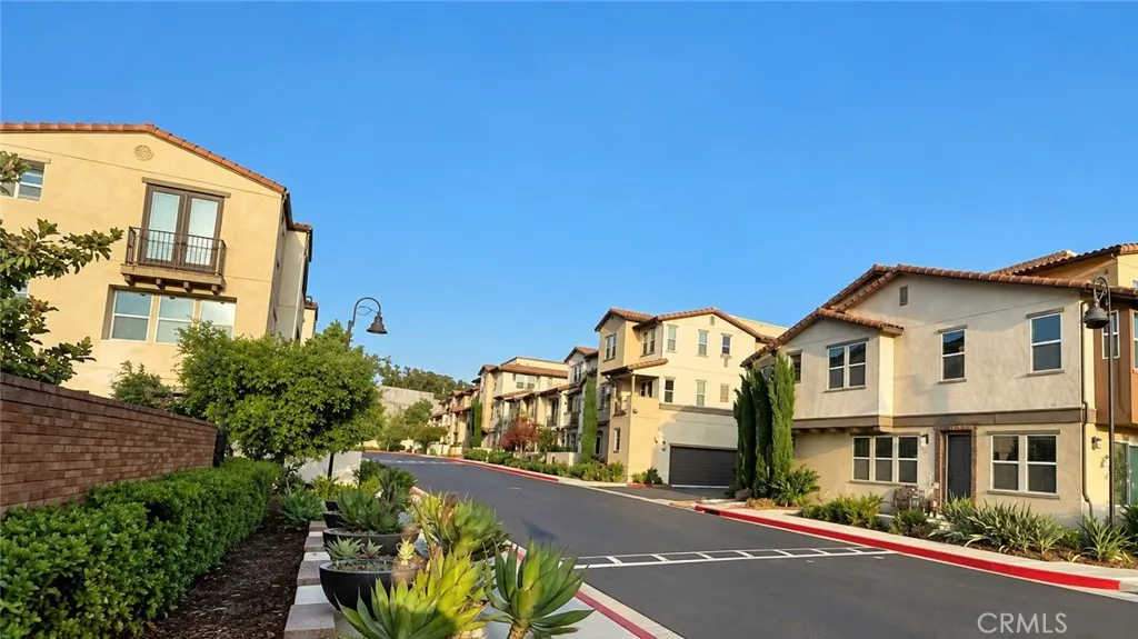 631 W Foothill #26