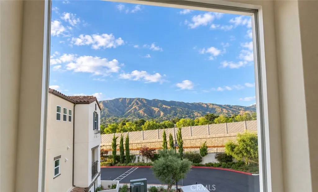 631 W Foothill #26