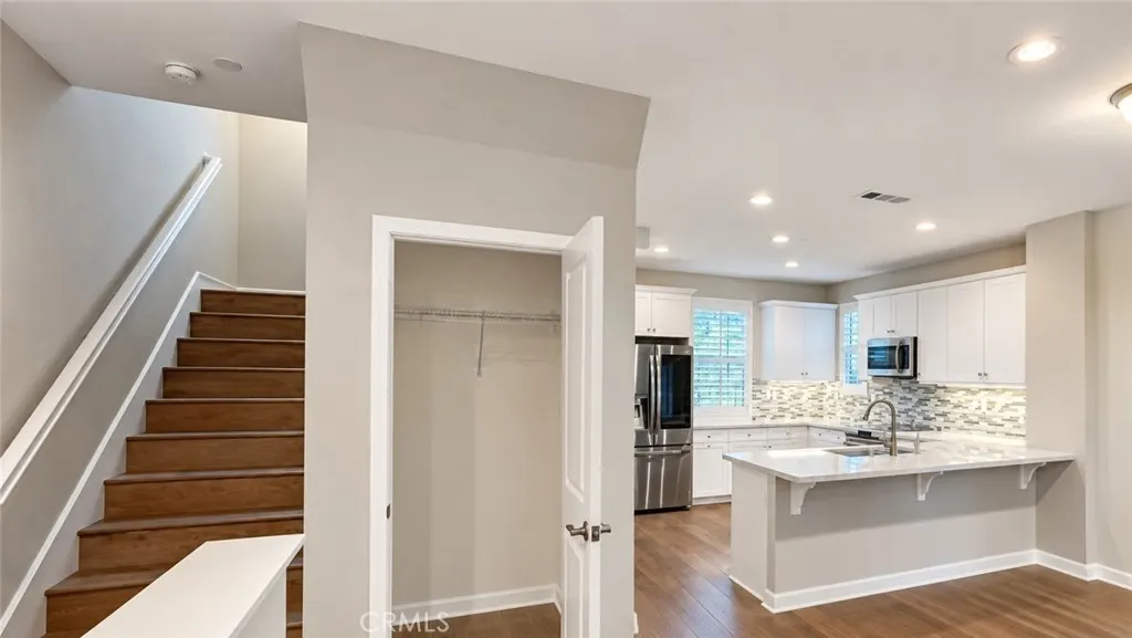 631 W Foothill #26