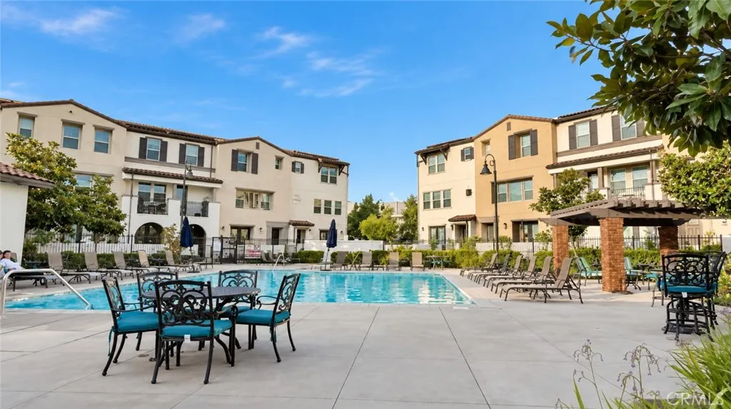631 W Foothill #26