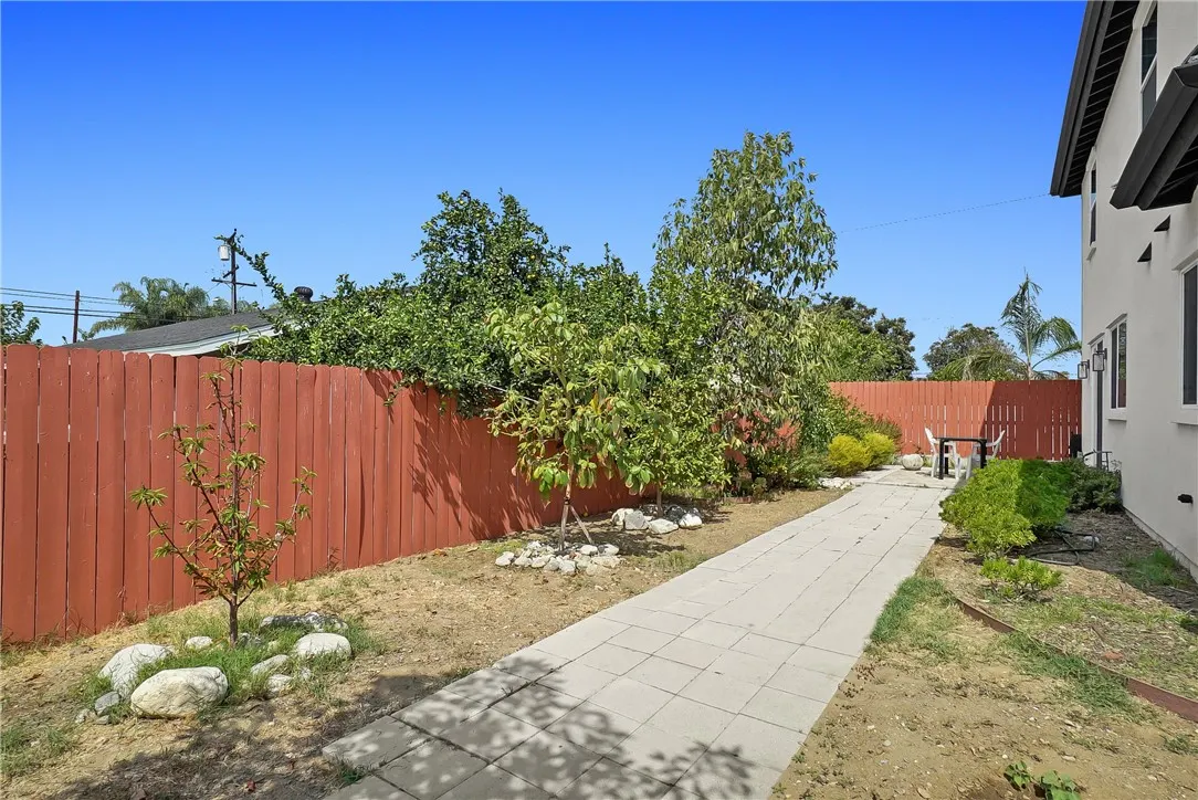 4847 Gayhurst Avenue