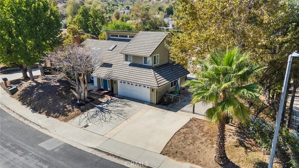 1638 Avenida Monte Vista