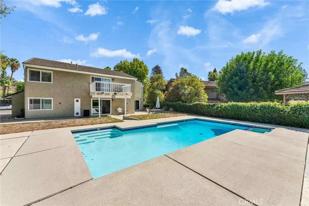 1638 Avenida Monte Vista