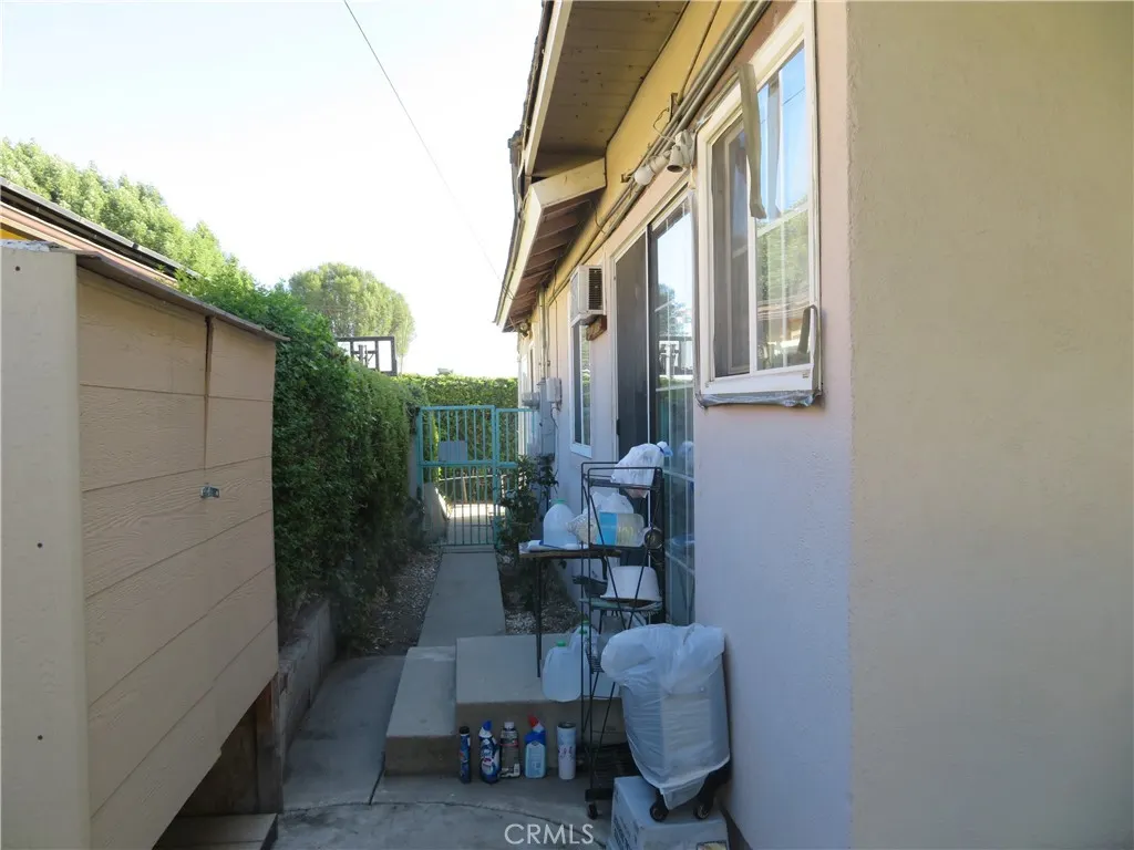 16653 East Queenside Drive