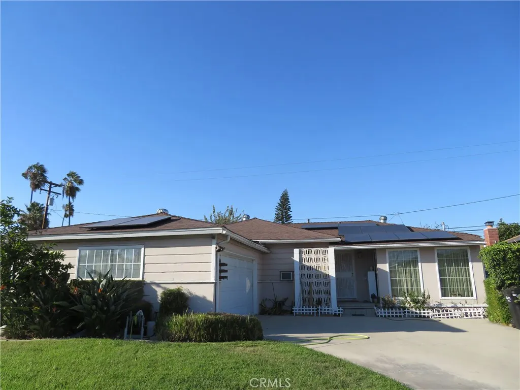 16653 East Queenside Drive