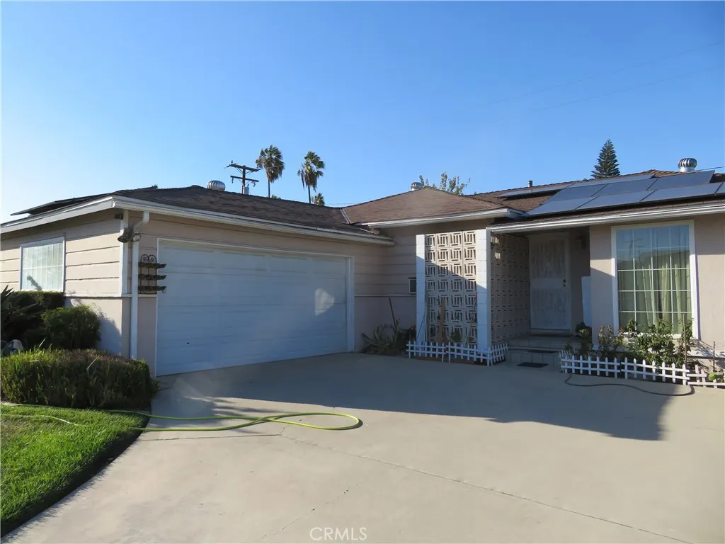 16653 East Queenside Drive