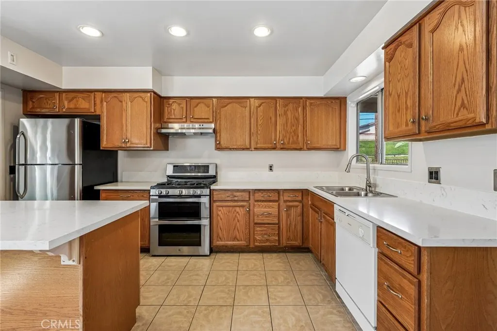 3248 La Puente Road