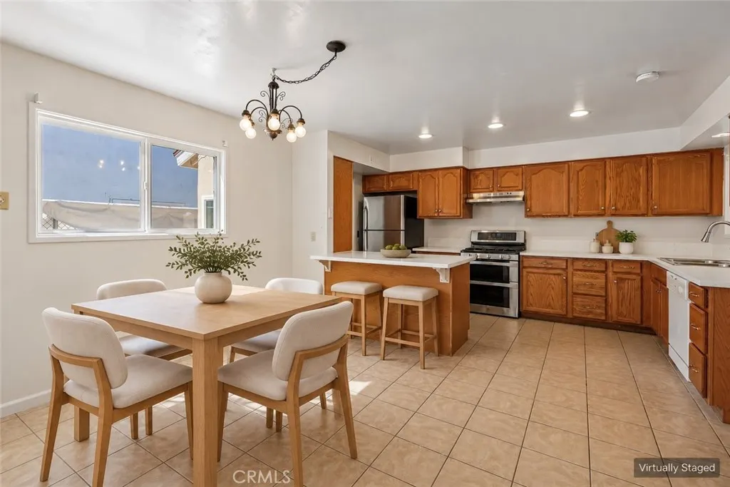 3248 La Puente Road