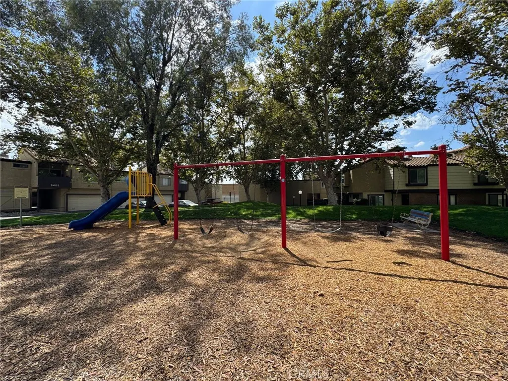 9382 Shadowood Drive