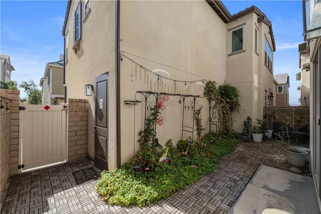 16143 Sandpiper