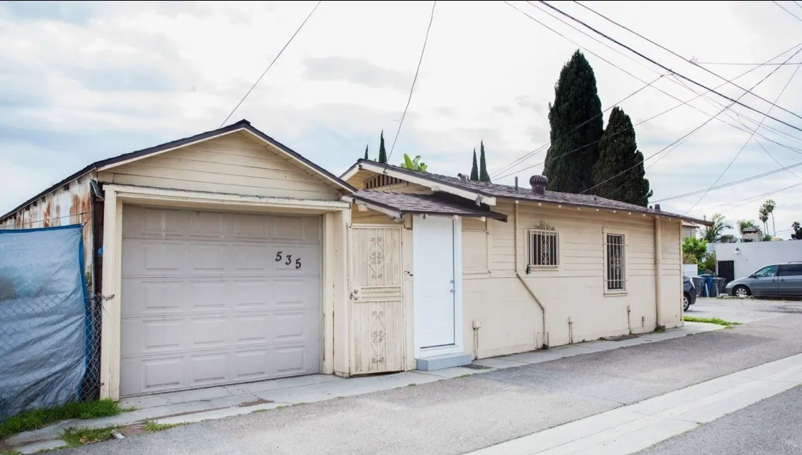 535 W La Habra Blvd