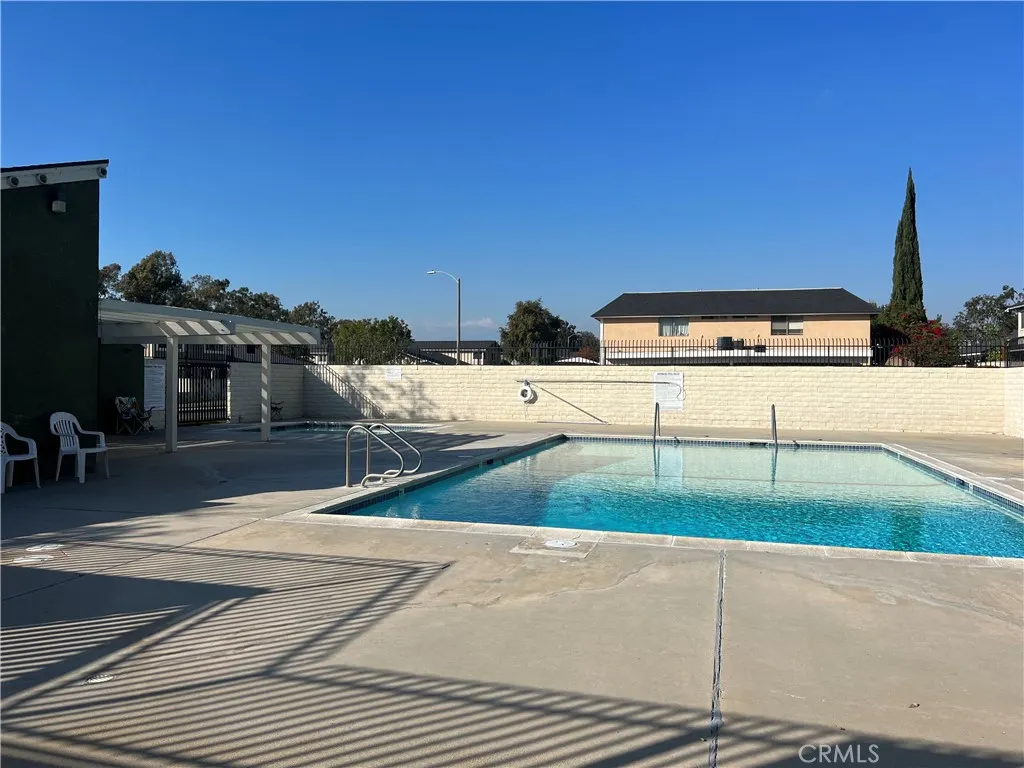 1329 Parkside Drive